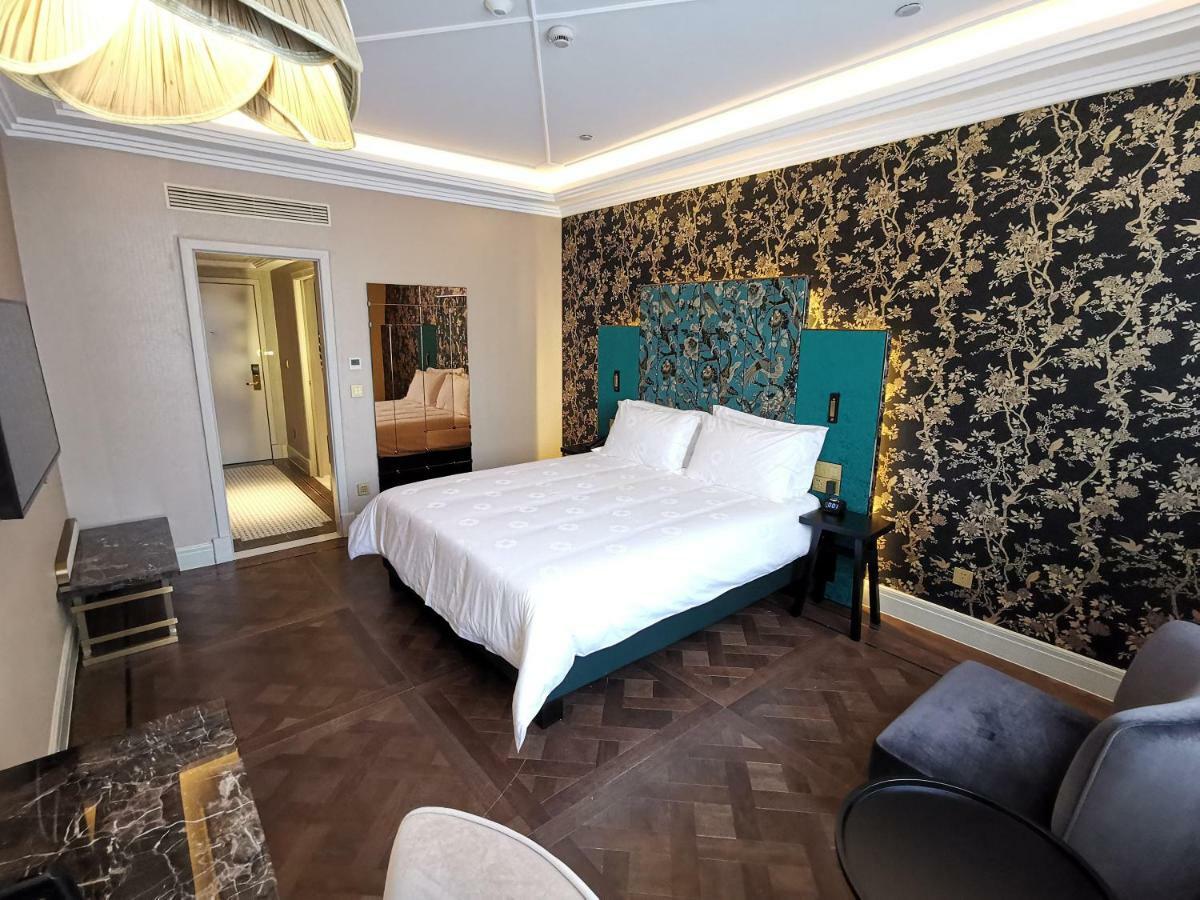 Jinjiang Metropolo Shanghai Xintiandi Hotel Екстериор снимка