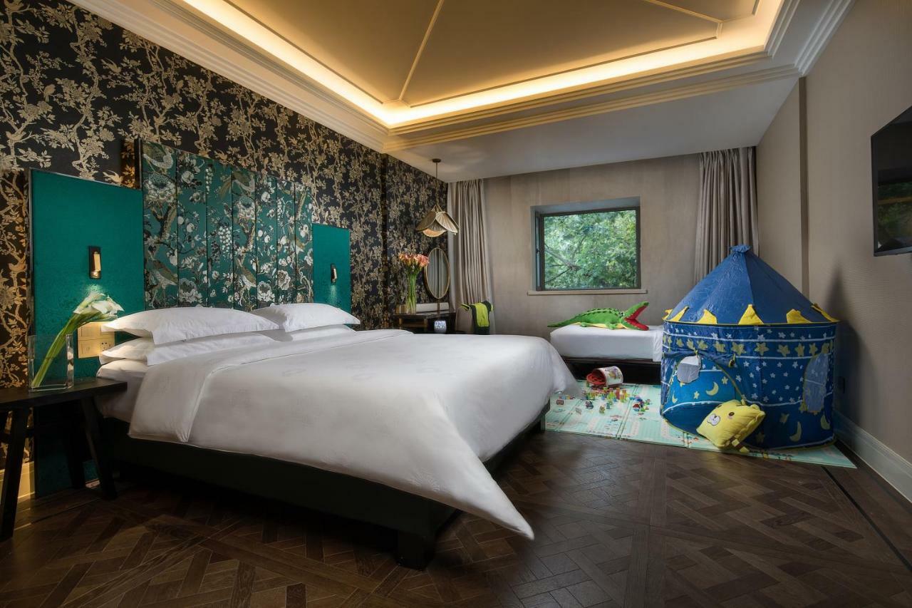 Jinjiang Metropolo Shanghai Xintiandi Hotel Екстериор снимка